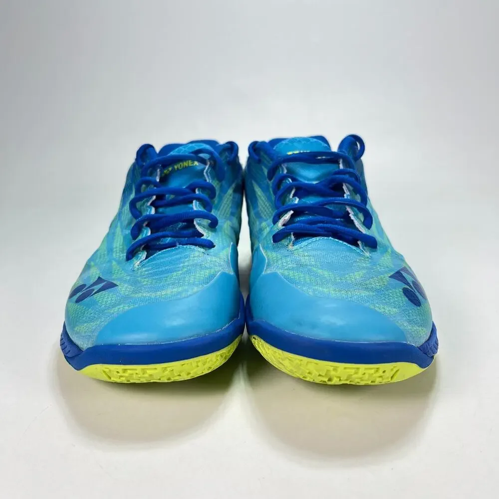 Yonex power cushion